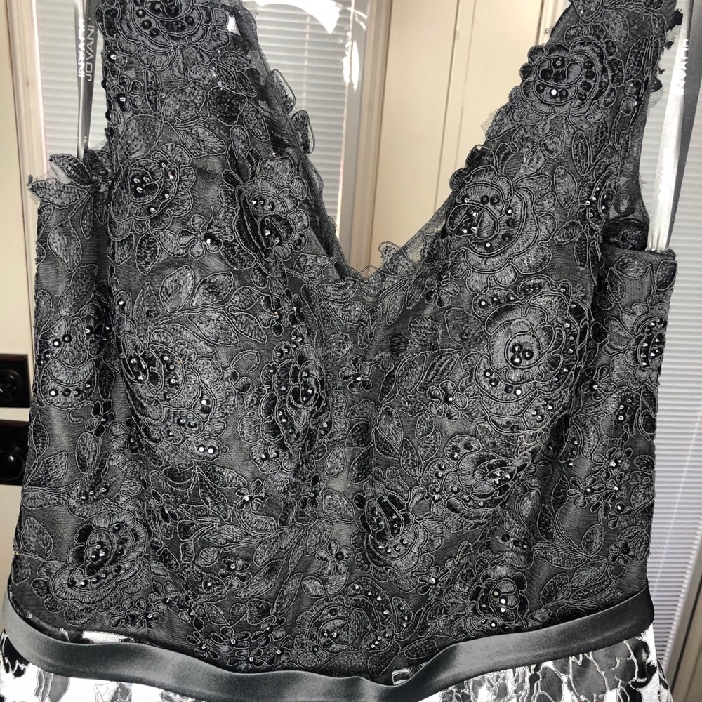 NWT JOVANI PROM DRESS
